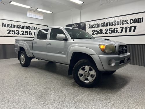 11044 - 2011 Toyota Tacoma PreRunner V6 Double Cab