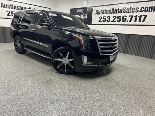 10862 - 2016 Cadillac Escalade Luxury Collection