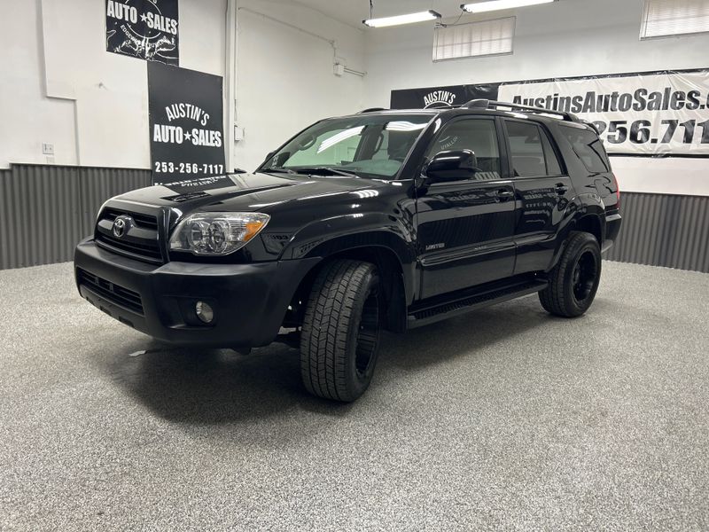 2006 Toyota 4Runner Limited Upper Image 2