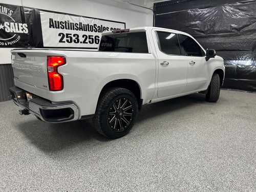 2019 Chevrolet Silverado 1500 LTZ Crew Cab Lower Image 3