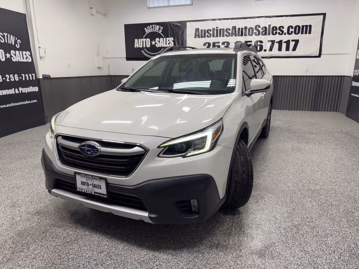 2020 Subaru Outback Limited XT Image 2