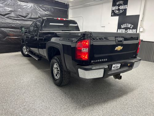 2010 Chevrolet Silverado 2500HD LT Crew Cab Lower Image 1