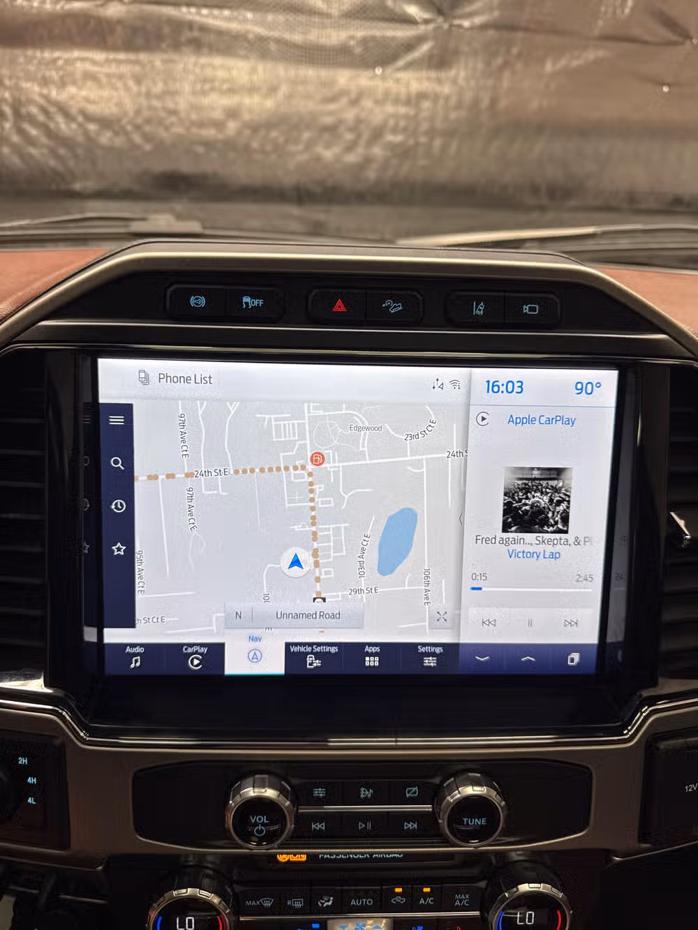 2022 Ford F-450 Super Duty Platinum Image 21