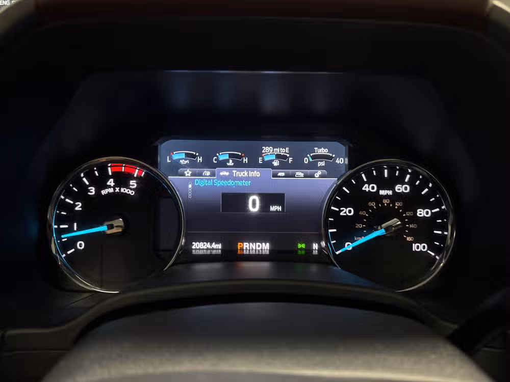 2022 Ford F-450 Super Duty Platinum Image 26