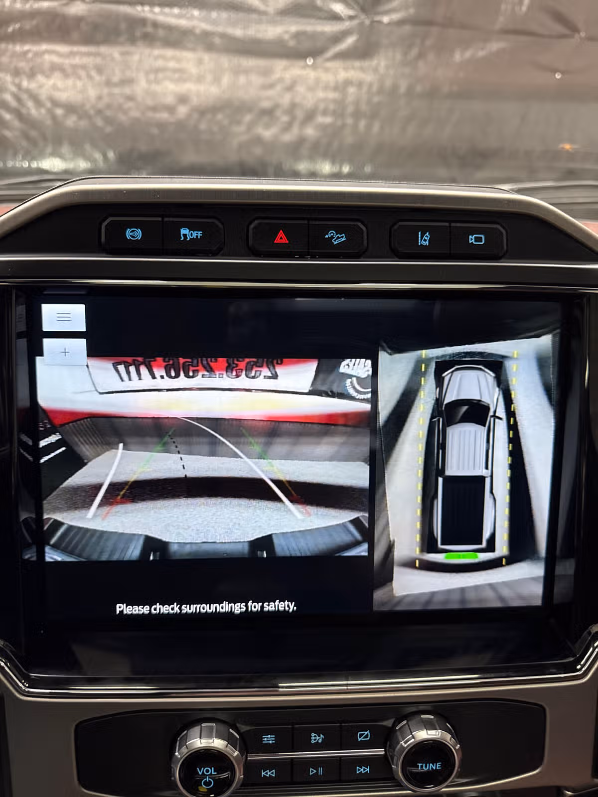 2022 Ford F-450 Super Duty Platinum Image 22
