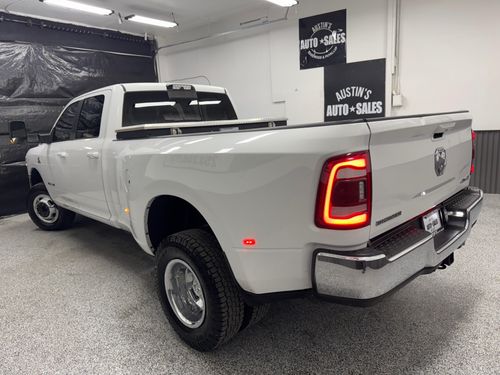 2020 Ram 3500 Big Horn Crew Cab Lower Image 1