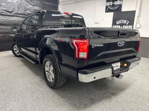 2017 Ford F-150 Lariat SuperCrew Lower Image 1