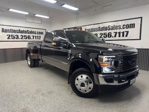11119 - 2022 Ford F-450 Super Duty King Ranch Crew Cab