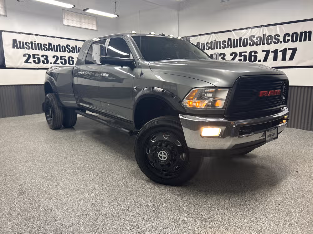 2010 Dodge Ram 3500 Laramie Mega Cab Image 1