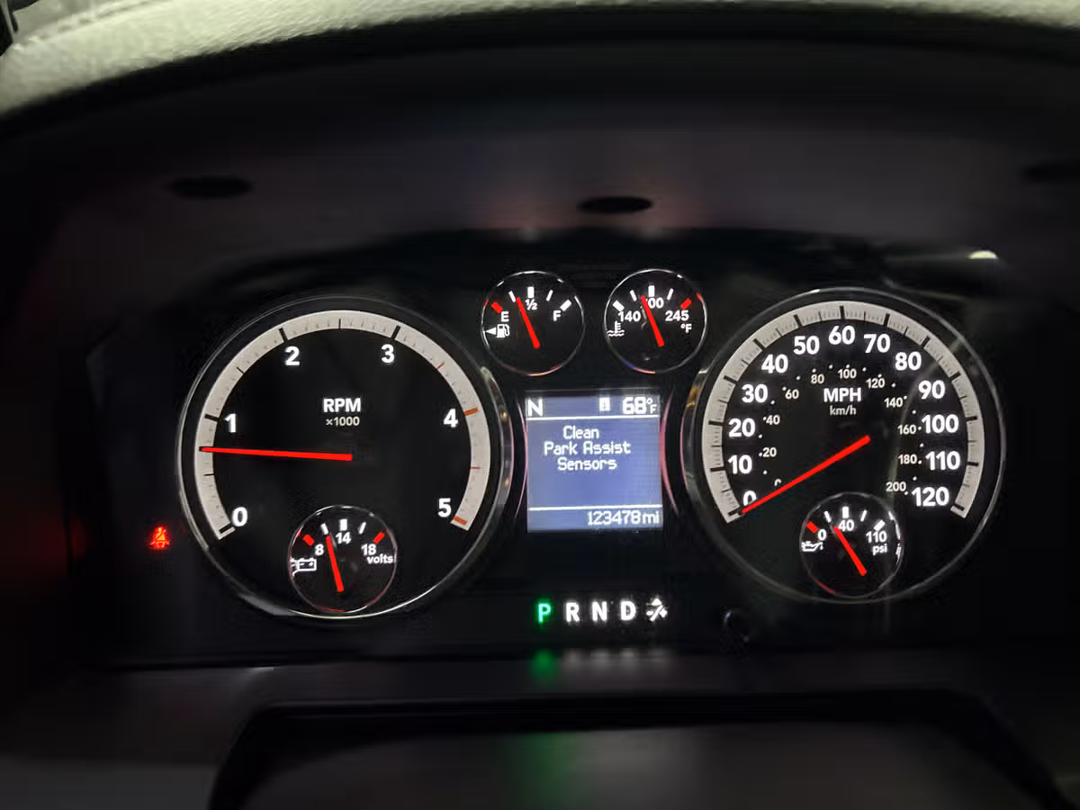 2010 Dodge Ram 3500 Laramie Mega Cab Image 19