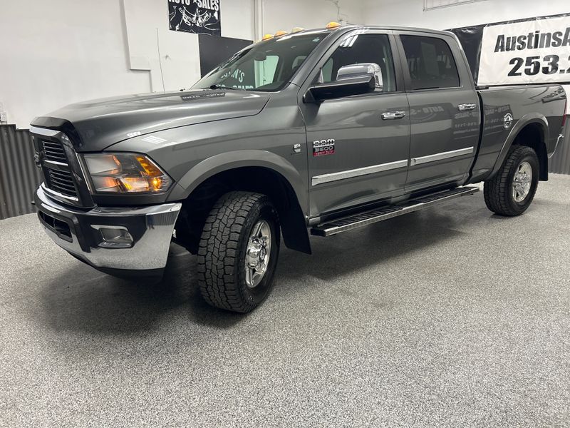 2010 Dodge Ram 3500 Laramie Crew Cab Upper Image 2