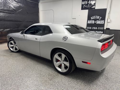 2010 Dodge Challenger SRT8 Lower Image 1