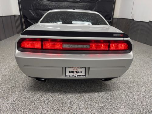 2010 Dodge Challenger SRT8 Lower Image 2