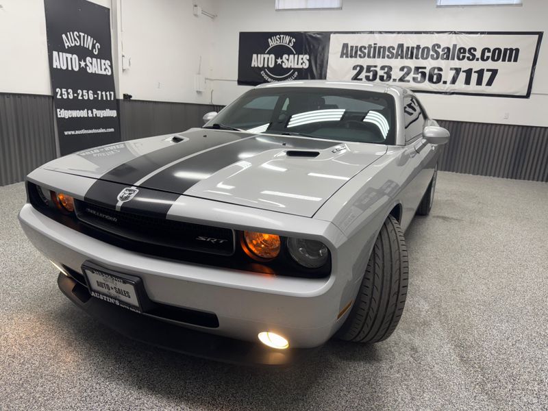 2010 Dodge Challenger SRT8 Upper Image 2