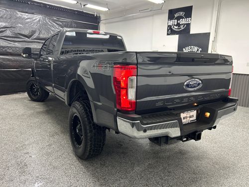 2019 Ford F-350 Super Duty XLT Crew Cab Lower Image 1