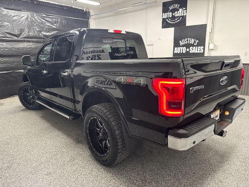 2016 Ford F-150 Lariat SuperCrew Lower Image 1