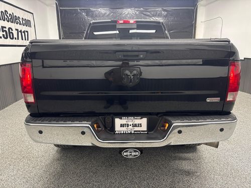 2012 Ram 3500 Laramie Mega Cab Lower Image 2