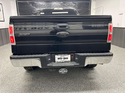 2014 Ford F-150 XLT SuperCrew Lower Image 2