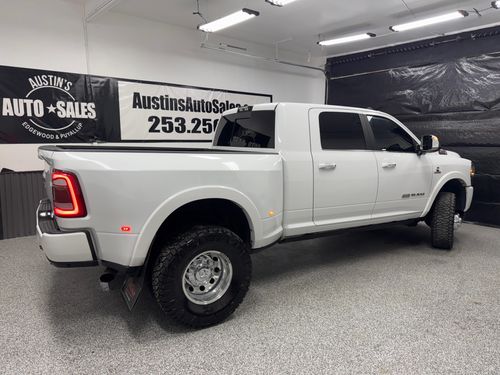 2020 Ram 3500 Laramie Longhorn Mega Cab Lower Image 3