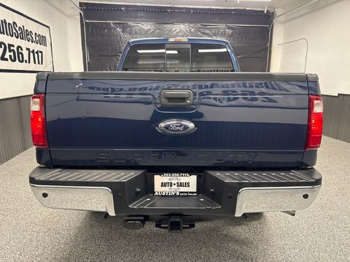2014 Ford F-350 Super Duty Lariat Crew Cab Lower Image 2