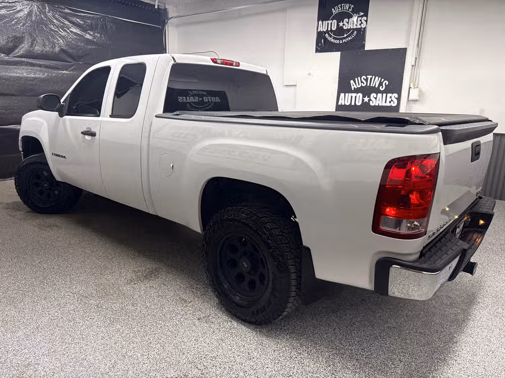 2009 GMC Sierra 1500 SLE Image 3