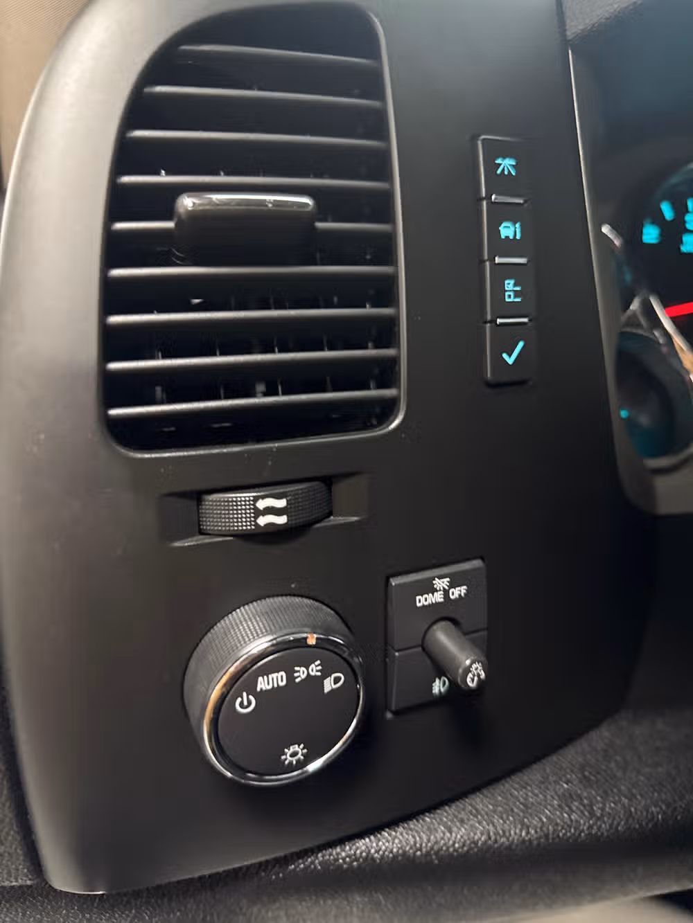 2009 GMC Sierra 1500 SLE Image 15