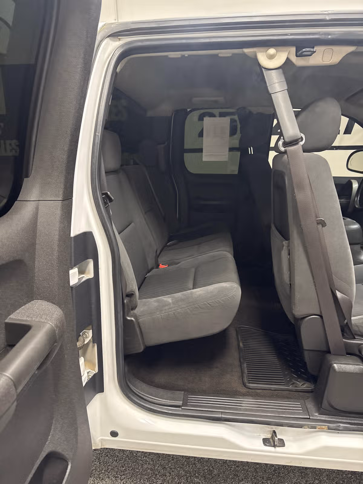 2009 GMC Sierra 1500 SLE Image 12
