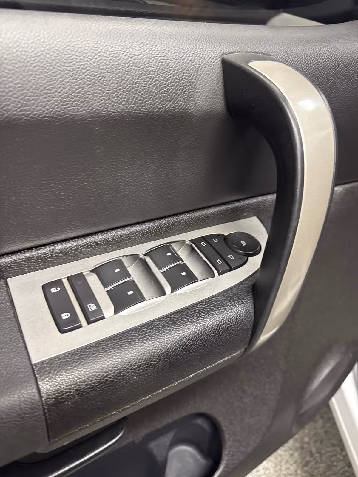 2009 GMC Sierra 1500 SLE Image 14