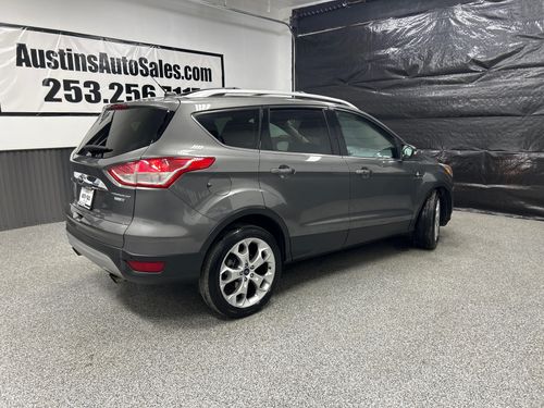 2014 Ford Escape Titanium Lower Image 3