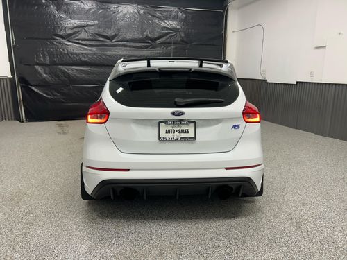 2016 Ford Focus RS Lower Image 2