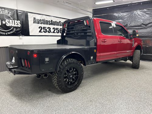 2020 Ford F-250 Super Duty Lariat Crew Cab Lower Image 3