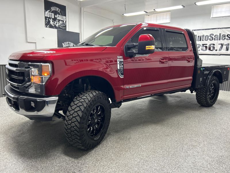 2020 Ford F-250 Super Duty Lariat Crew Cab Upper Image 2