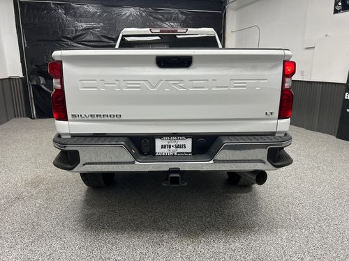 2021 Chevrolet Silverado 2500HD LT Crew Cab Lower Image 2
