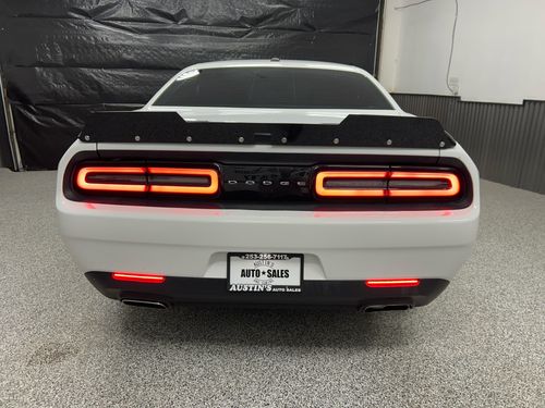 2015 Dodge Challenger SXT Lower Image 2