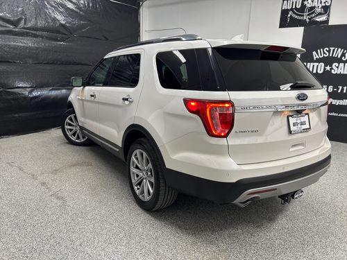 2016 Ford Explorer Limited Lower Image 1