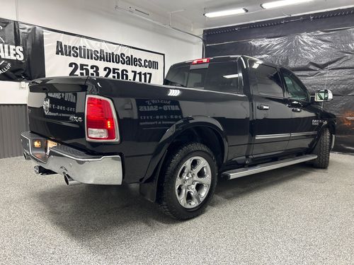 2015 Ram 1500 Laramie Crew Cab Lower Image 3