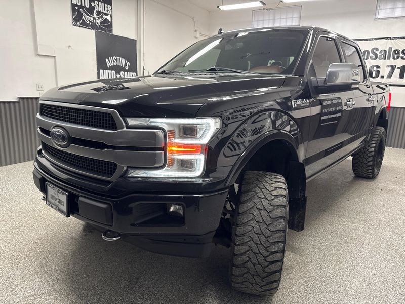 2020 Ford F-150 Platinum SuperCrew Upper Image 2