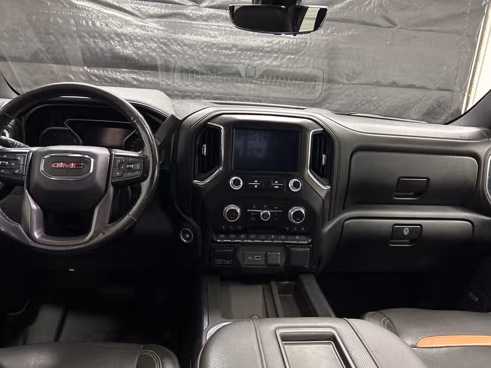 2019 GMC Sierra 1500 AT4 Crew Cab Image 11