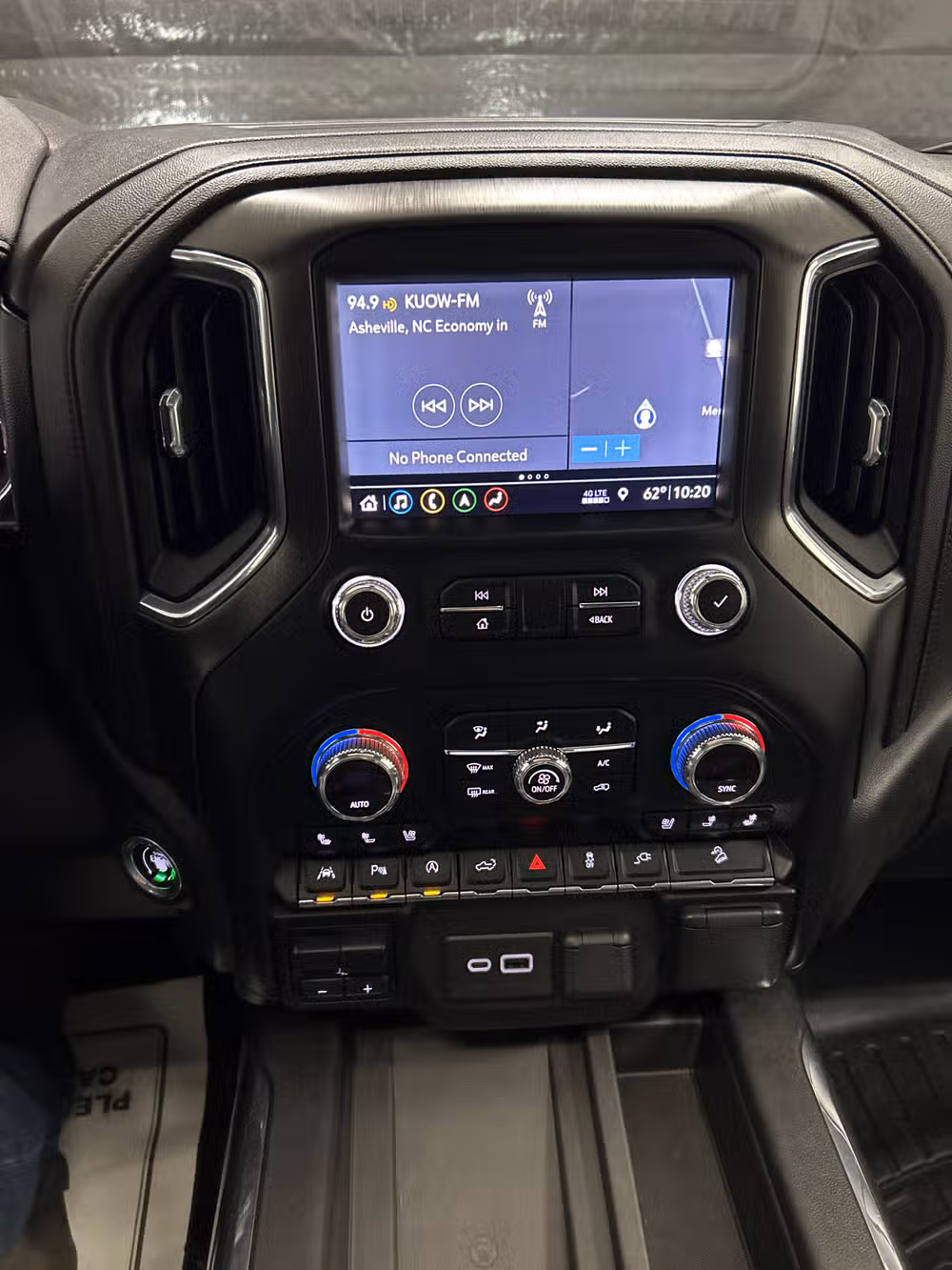 2019 GMC Sierra 1500 AT4 Crew Cab Image 15