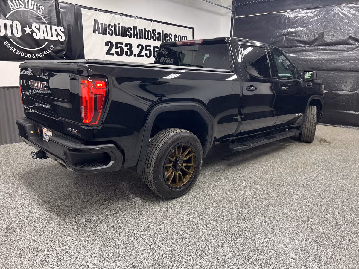 2019 GMC Sierra 1500 AT4 Crew Cab Image 5