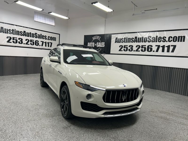 2017 Maserati Levante S Upper Image 1