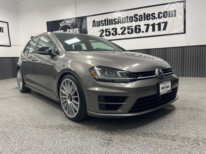 2016 Volkswagen Golf R 4Motion Upper Image 1