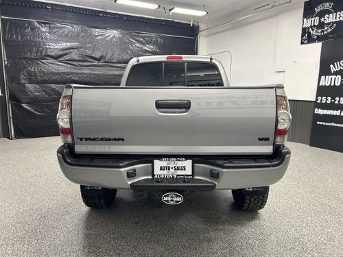2014 Toyota Tacoma V6 Double Cab Lower Image 3