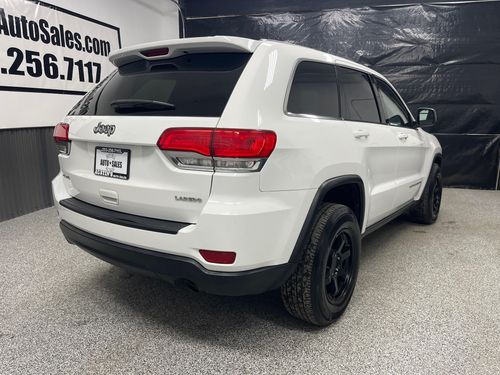 2016 Jeep Grand Cherokee Laredo Lower Image 1