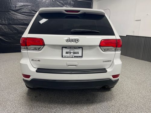 2016 Jeep Grand Cherokee Laredo Lower Image 2