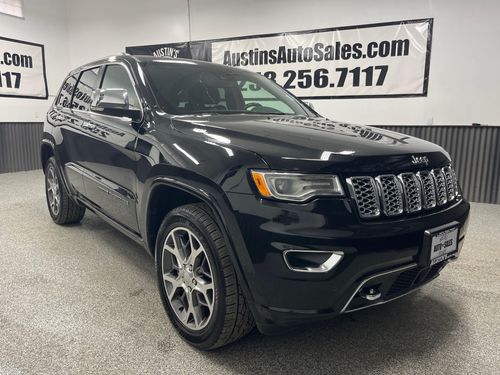 11135 - 2021 Jeep Grand Cherokee Overland