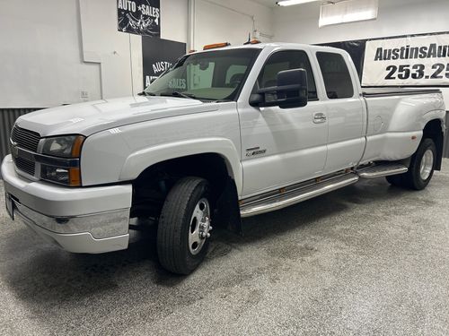 2003 Chevrolet Silverado 3500 LT Extended Cab Lower Image 1