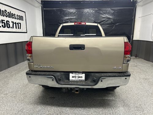 2007 Toyota Tundra Limited Double Cab Lower Image 3