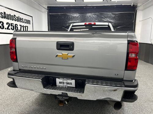 2016 Chevrolet Silverado 2500HD LT Double Cab Lower Image 3