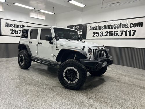 11221 - 2016 Jeep Wrangler Unlimited Sahara 75th Anniversary
